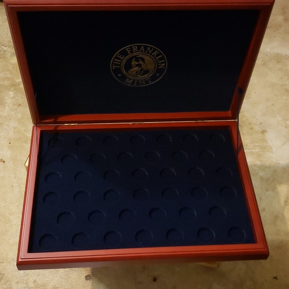 New Coin Collectors Case - Picture 4 of 5